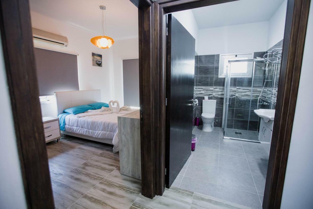 Twins Apartments 下皮尔戈斯 外观 照片